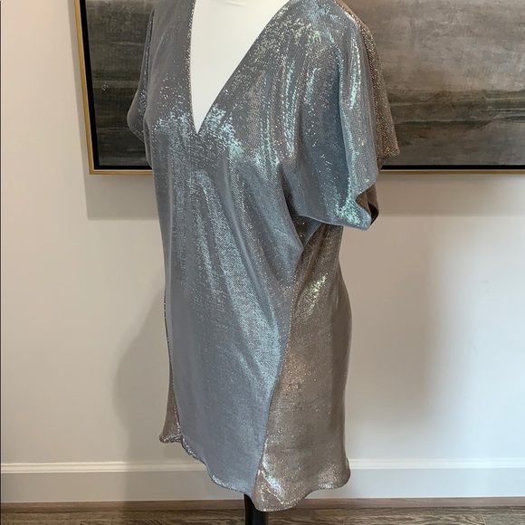 Dress - Picture 3 of 8